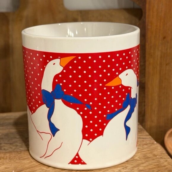 Vintage 8oz. Christmas Goose Blue Ribbon Coffee Mug Cup - Picture 2 of 6
